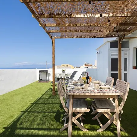 公寓 Acogedor Con Vistas Al Mar En *