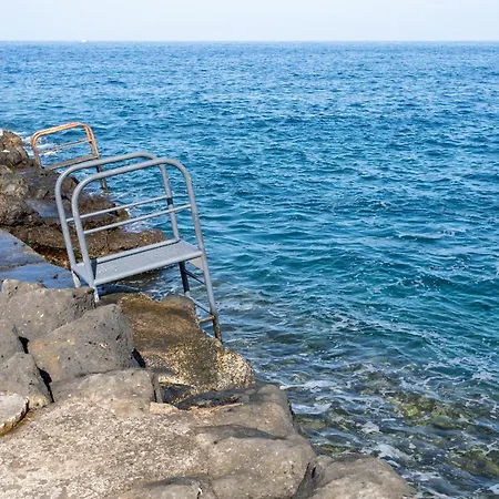 Acogedor Con Vistas Al Mar En شقة أذيخي