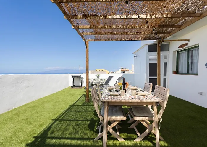 아파트 Acogedor Con Vistas Al Mar En *