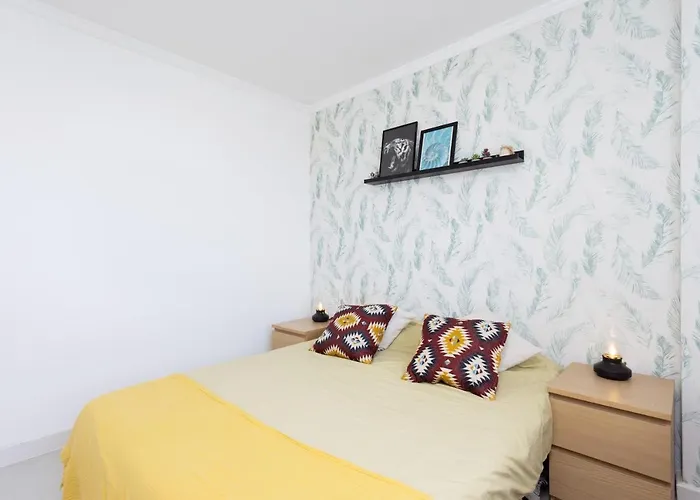 Acogedor Con Vistas Al Mar En Appartement *