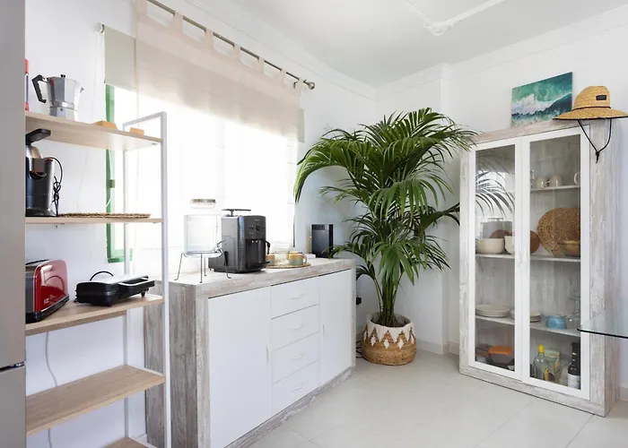 아파트 Acogedor Con Vistas Al Mar En *