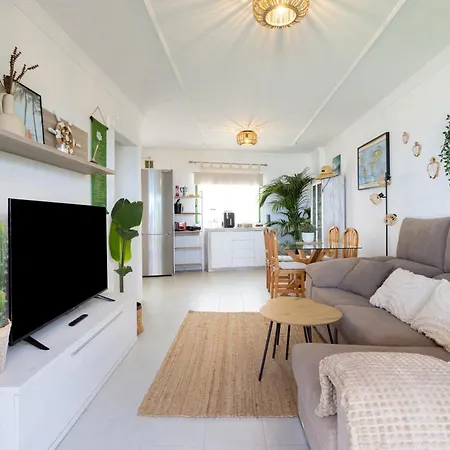 Acogedor Con Vistas Al Mar En Appartement *